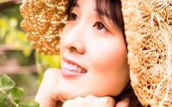 他的舌头探进蜜源毛毛虫说说视频